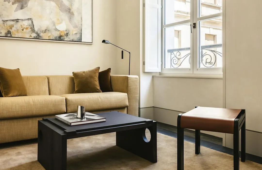 Mondovi Luxury Suites-1